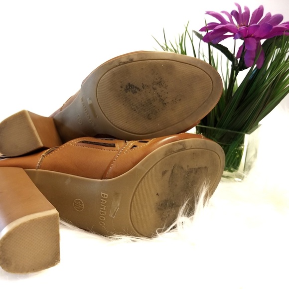 Bamboo ❤ Brown Open Chunky Heeled Sandals - Picture 2 of 5